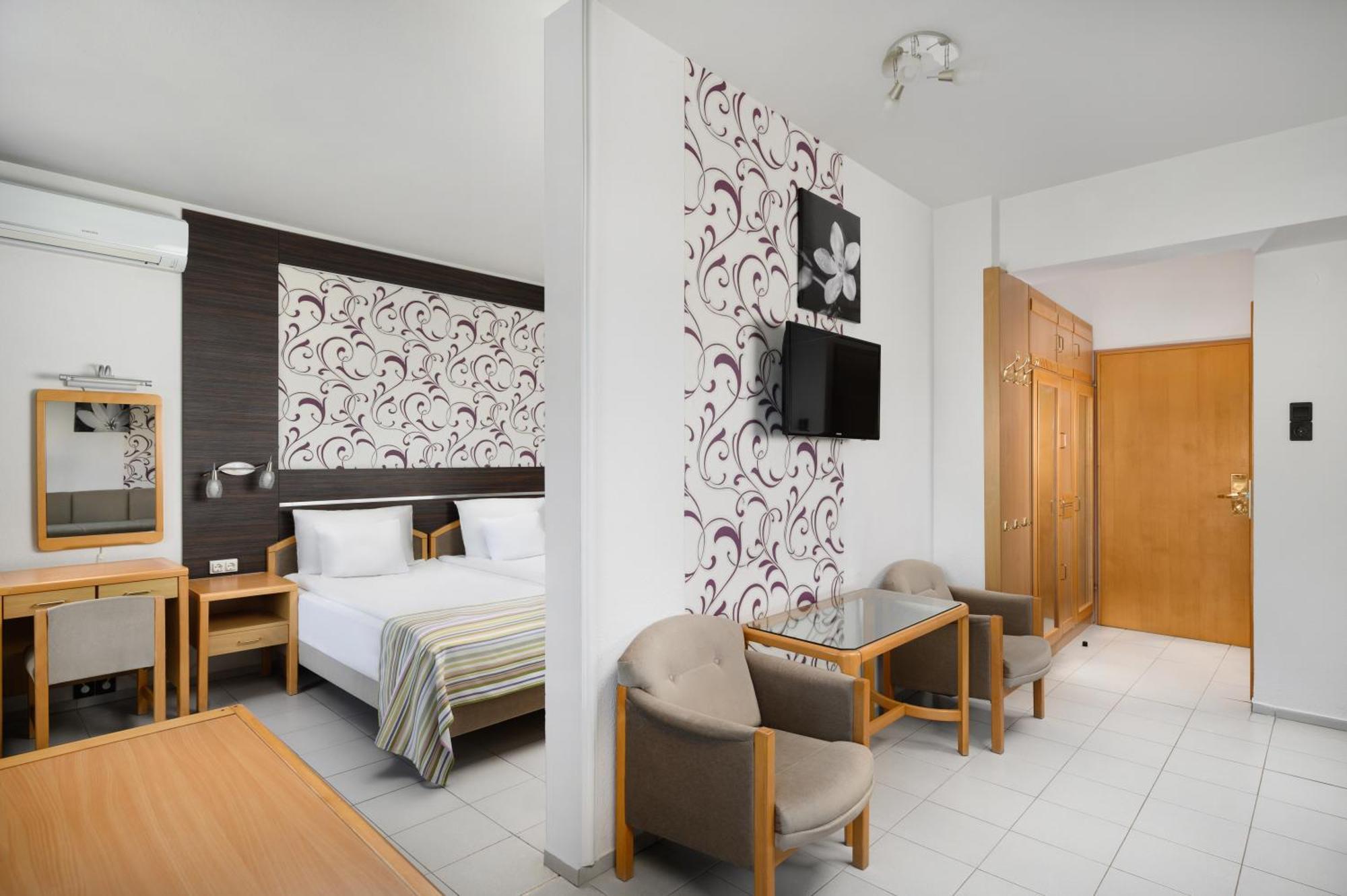 Danubius Hotel Marina 巴拉顿菲赖德 外观 照片
