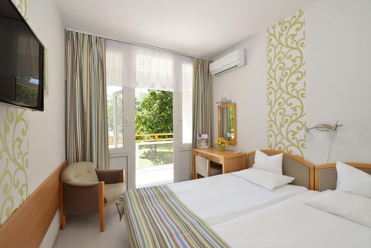 Danubius Hotel Marina 巴拉顿菲赖德 外观 照片