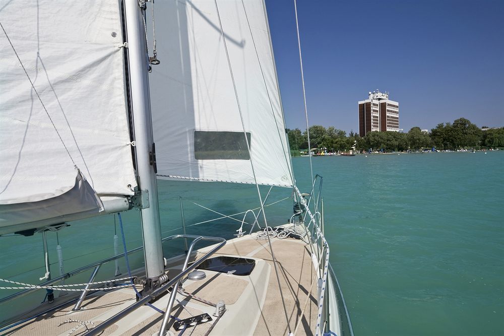 Danubius Hotel Marina 巴拉顿菲赖德 外观 照片